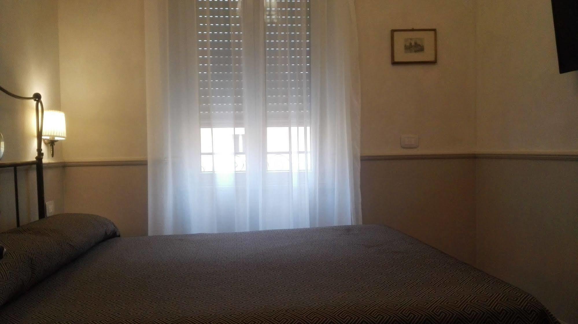 Residenza Cavallini Roma Exterior foto